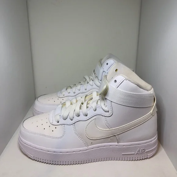 AIR FORCE 1 (HIGH). - Picture 3 of 5